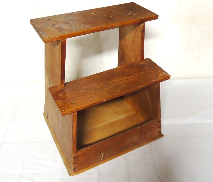 収納付二段踏台