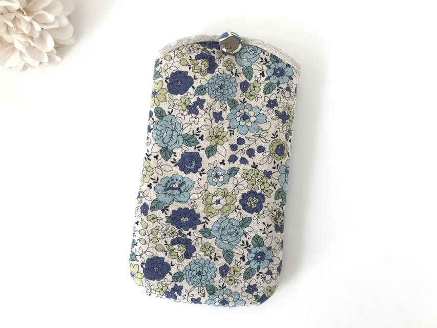 スマホケース　スマホポーチ 花柄　iphoneケース iphoneポーチ 青 ブルー yuwa スリム