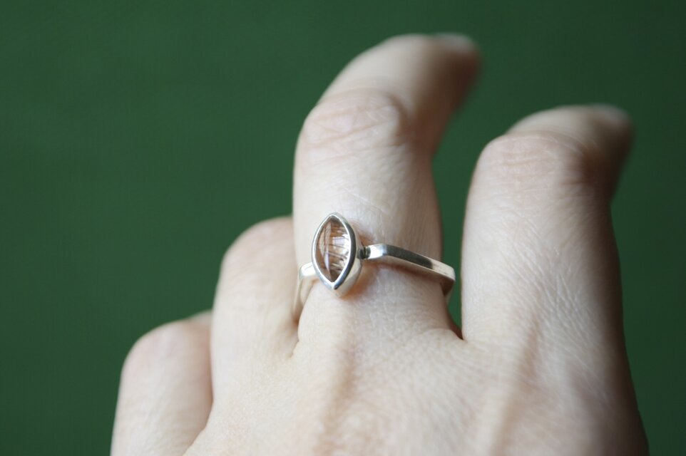 ルチルクォーツ silverリング | iichi 日々の暮らしを心地よくする