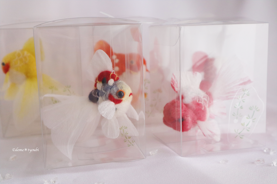 たゆたう金魚モビールS-白桜琉金- | iichi 日々の暮らしを心地よくする