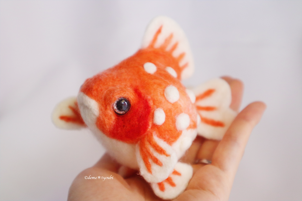 お口が白い大きなピンポン