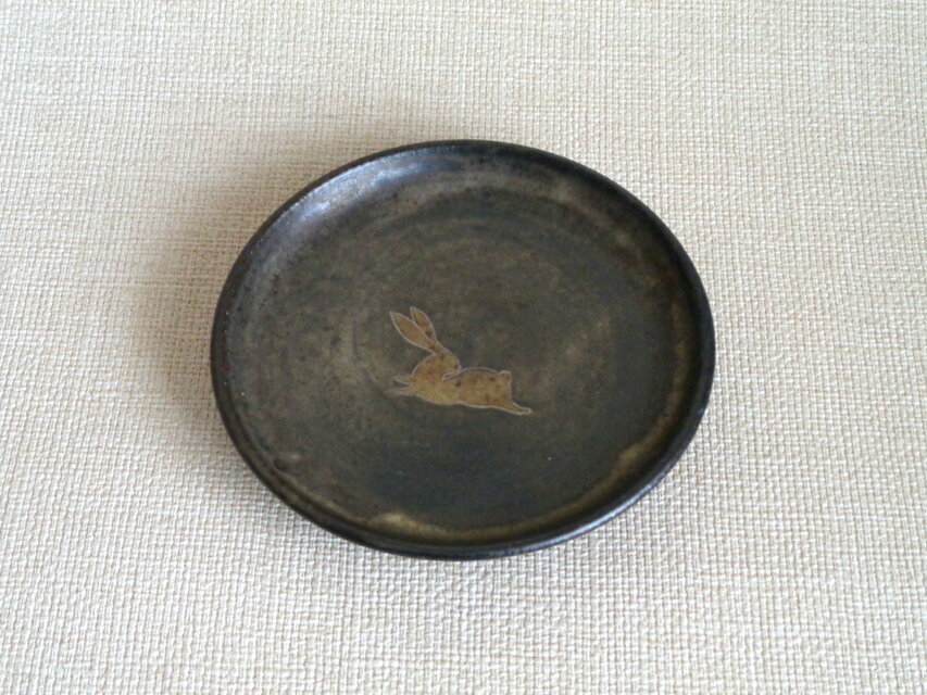 皿（銀彩うさぎb）