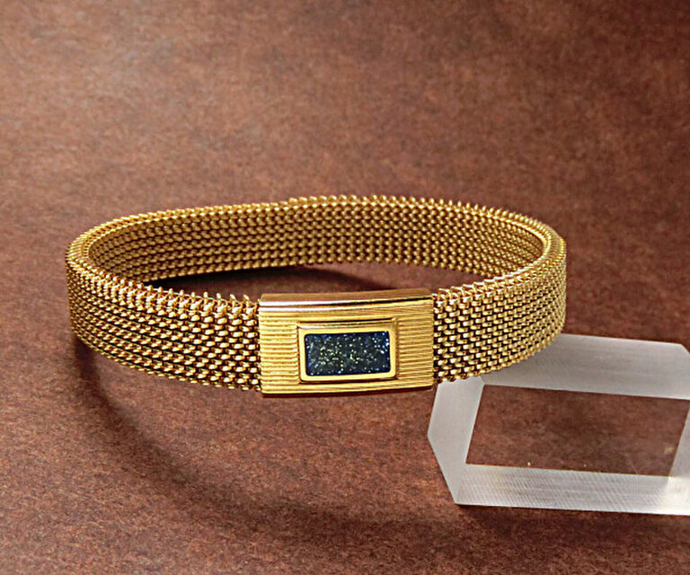 【復刻版】1960年代に流行したミラネーゼ・メッシュブレスレット。 チャーム部分はレインボー・パライバトルマリンカラー