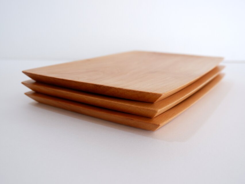 ハンノキ(榛の木)の長皿① | iichi 日々の暮らしを心地よくする