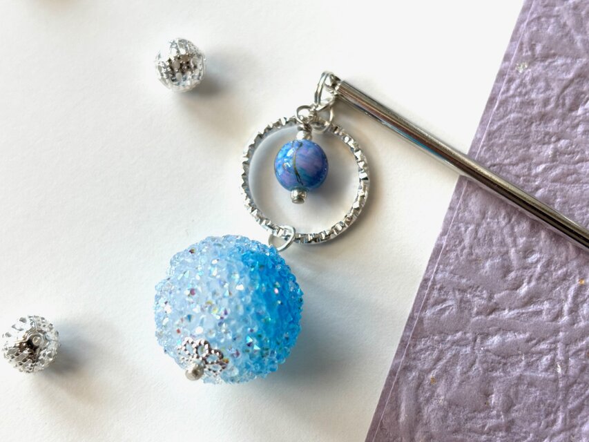 かんざし　かき氷の様なブルーハワイのビーズ　青　水色　一本挿し　一本簪　夏　シンプル　普段使い　飴玉　和風