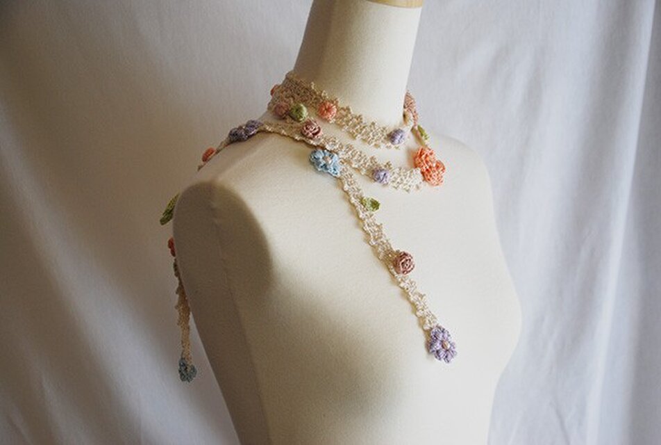 フルール・ラリエット