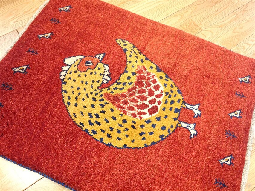 ペルシャ ギャッベ 玄関マット ラグ 88x68cm 茜色 にわとり