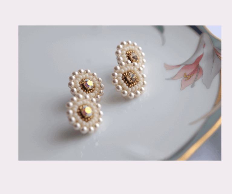 スワロフスキークリスタルパールのピアス