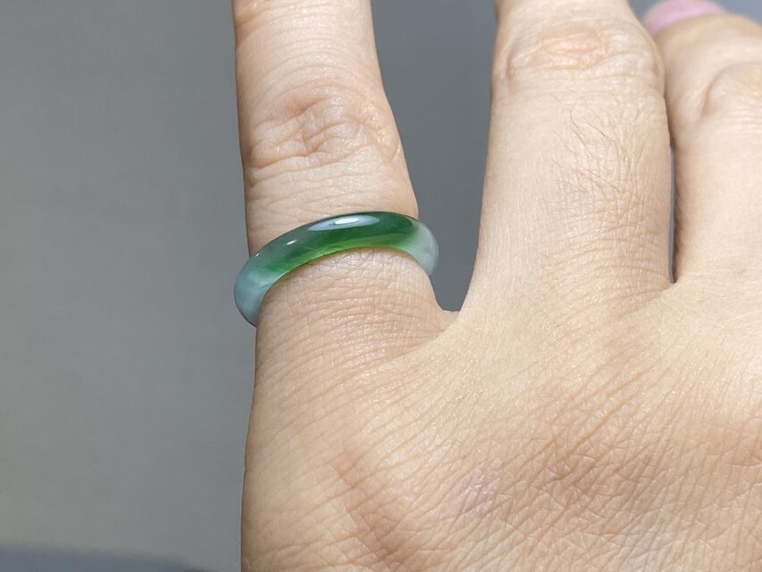 L13-217細身高氷種竹節リング13.5号グアテマラ産A貨本翡翠