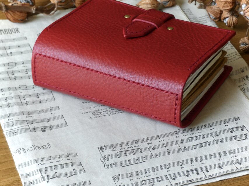 トラベラーズノートカバー／パスポートサイズ／革／赤 | iichi 日々の