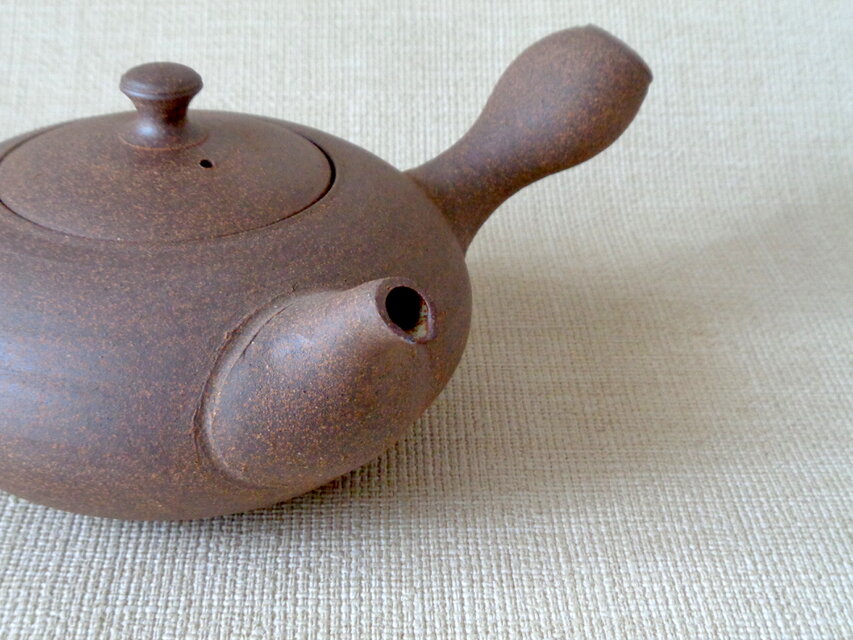 焼き締め煎茶急須 焼き締め煎茶急須 焼き締め平急須c | iichi 日々の暮らしを心地よく