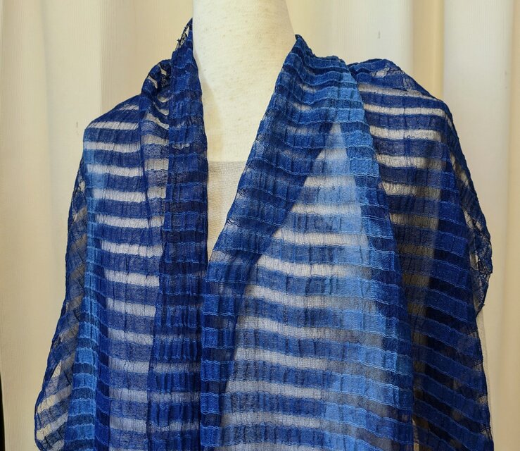 BIN house ビンハウス 藍染め シルクストール インドネシアの伝統工芸シルクバティックのビンハウス【BIN house】