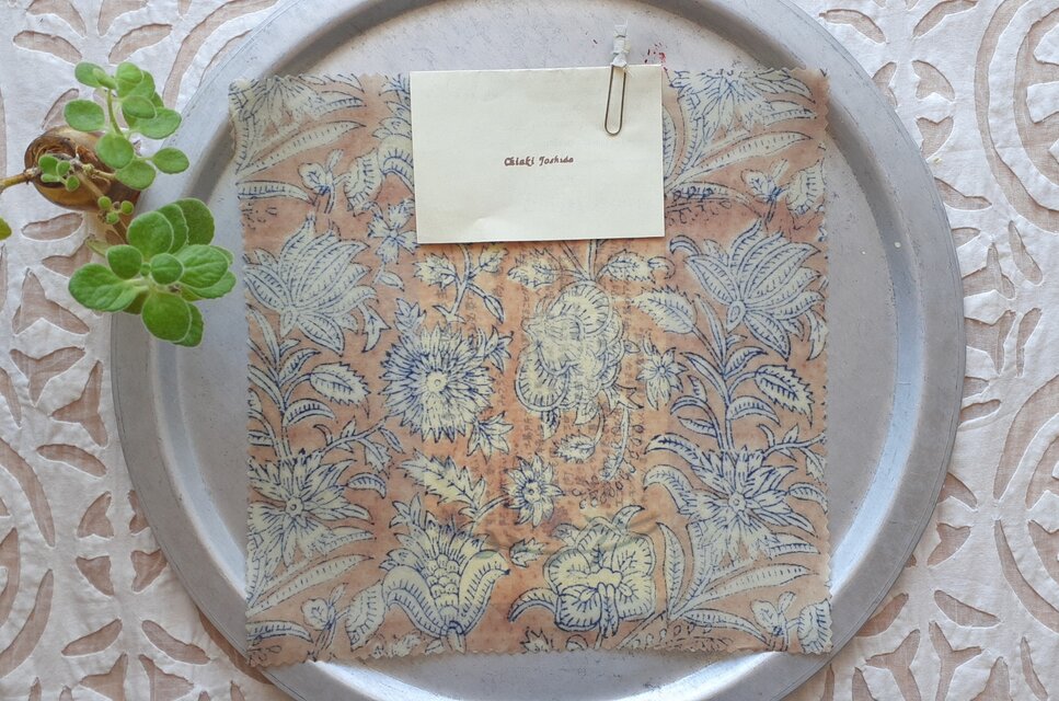 みつろうエコラップ 四角M：べージュ 花柄<インド綿ブロックプリント エコラップ eco>