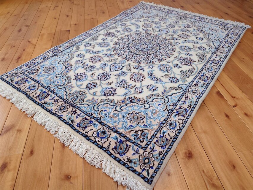 ペルシャ絨毯 ナイン産 118cm丸 丸いセンターラグペルシャ絨毯、円形のブルー色ナイン産1810156