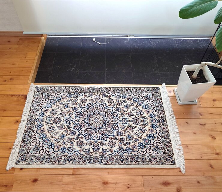 ペルシャ絨毯 ナイン産 ノーラ 玄関マット 98x60cm 手織り絨毯 PS8224