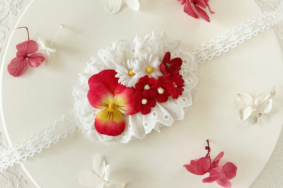 ドール用レースと染め花のスモールヘッドドレス(MLフリー・ビオラ・レッド)