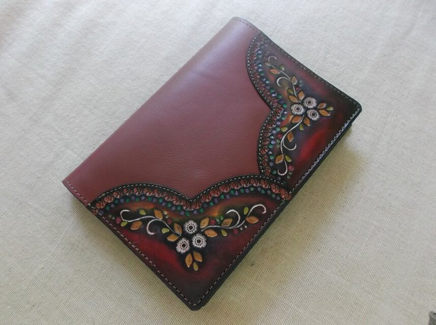 文庫サイズブックカバー 刻印、拭き染め 牛革