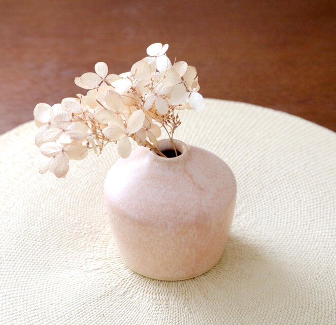 桜花窯変釉の一輪挿し | iichi 日々の暮らしを心地よくする