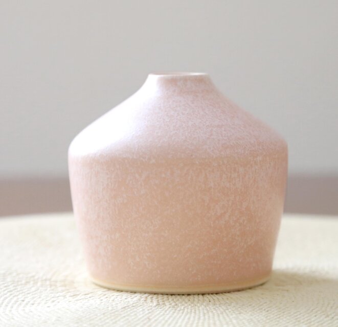 桜花窯変釉の一輪挿し | iichi 日々の暮らしを心地よくする