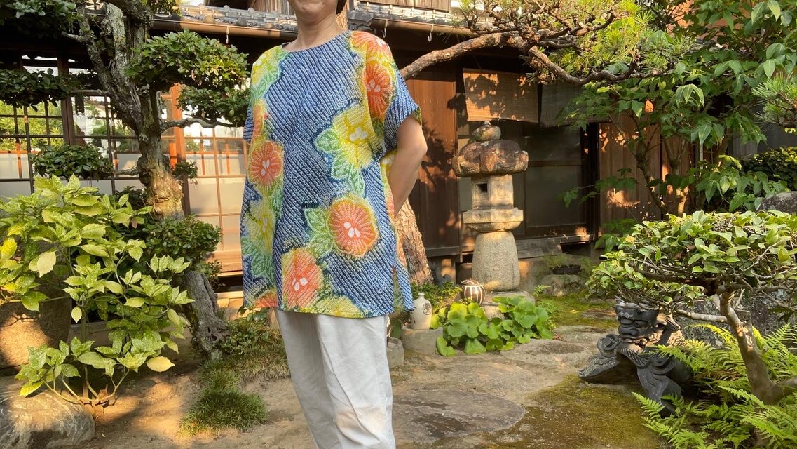 有松鳴海絞り　浴衣リメイク　トップス　プルオーバー　ブラウス　（231） 有松鳴海絞り 浴衣リメイク トップス プルオーバー ブラウス