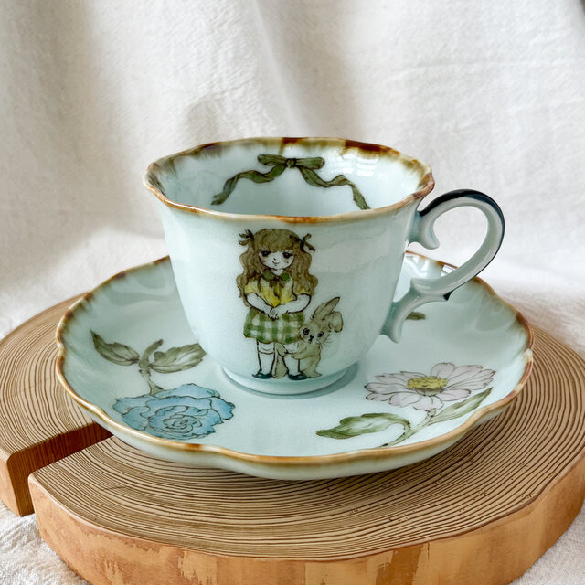 チコロット❤️すべて手描き❤️染付け❤️レトロで可愛い❤️カップが軽い❤️カップ＆ソーサー❤️cup & saucer