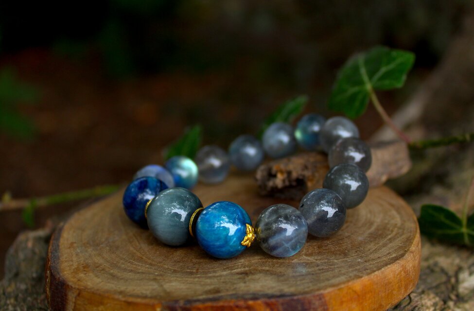 キャッツアイ、カイアナイトAAA、ラブラドライトAAA 直感力、決断力