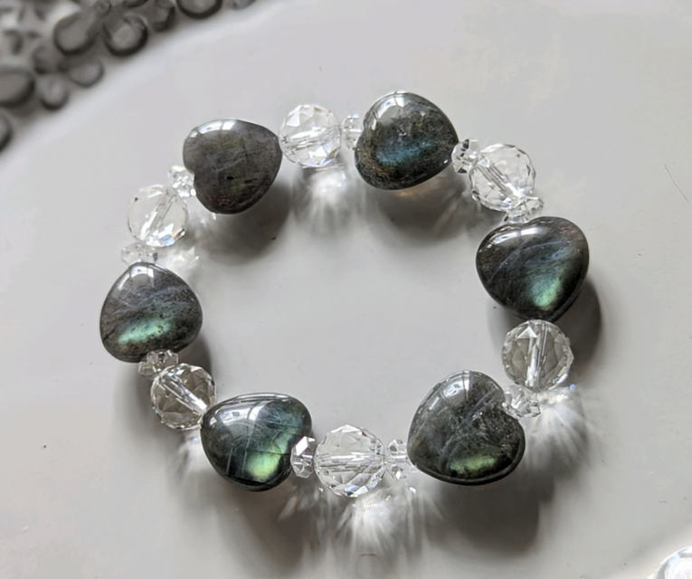 ✨願いを叶えるためのクリスタル✨ラブラドライト&クリアクォーツのブレスレット✨