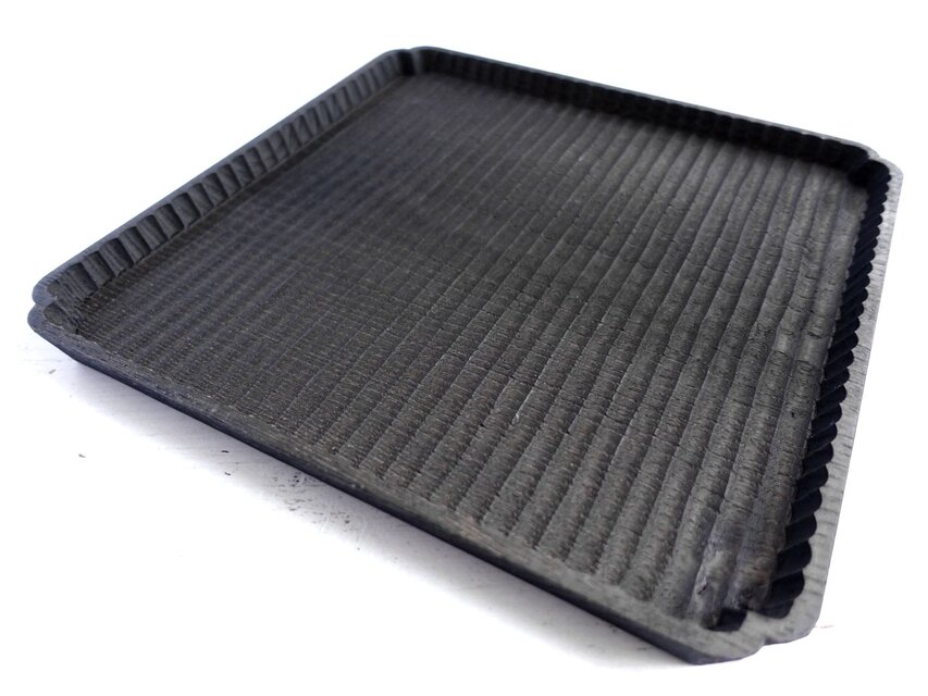 大きめの入隅 我谷盆 四角 墨染め | iichi 日々の暮らしを