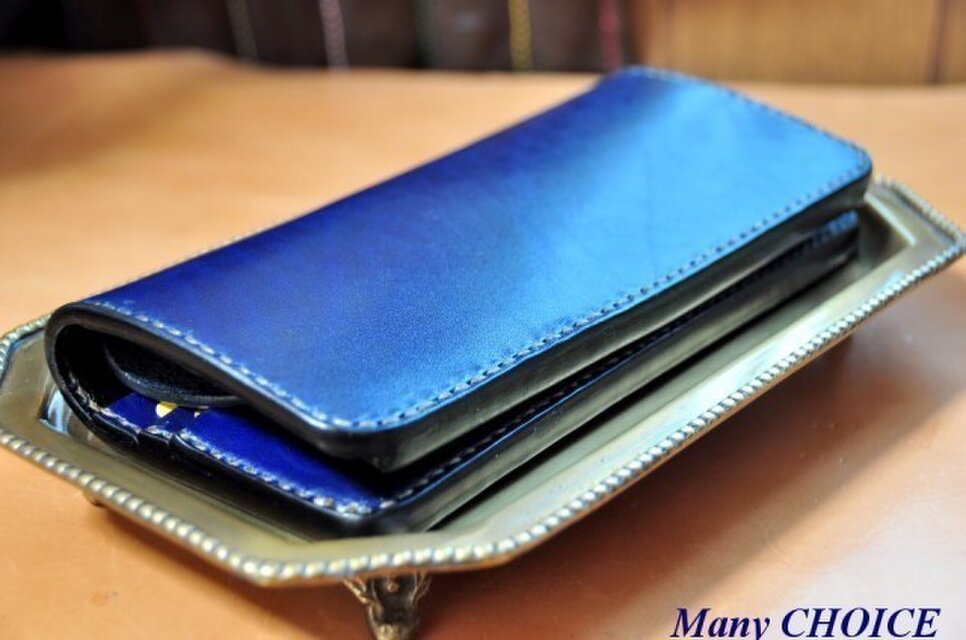 革の宝石・ルガトー・長財布（紺）