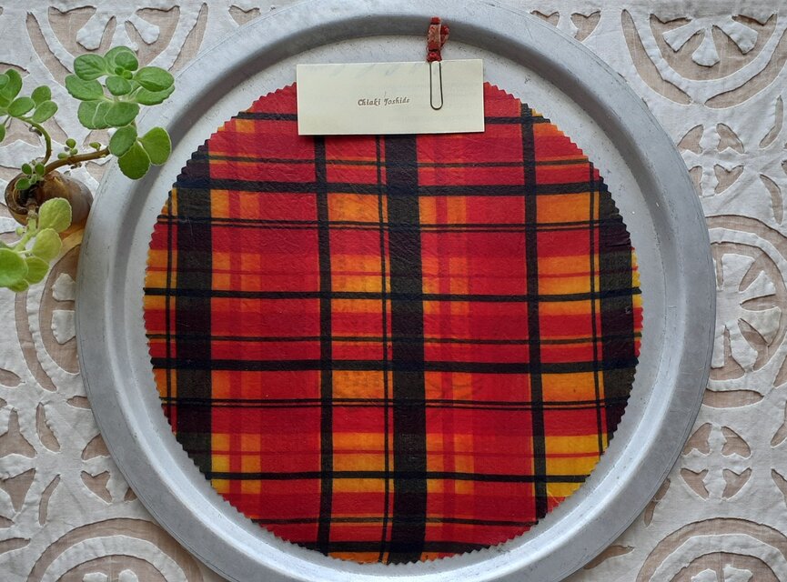 みつろうエコラップまるＬ：オレンジ色 マドラスチェック柄 〈インド綿 ブロックプリント エコラップ エコ〉