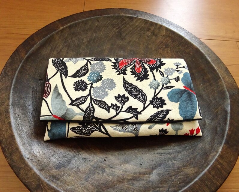 個性派のお懐紙入れ（壱・ちょっぴり難あり送料サービス）