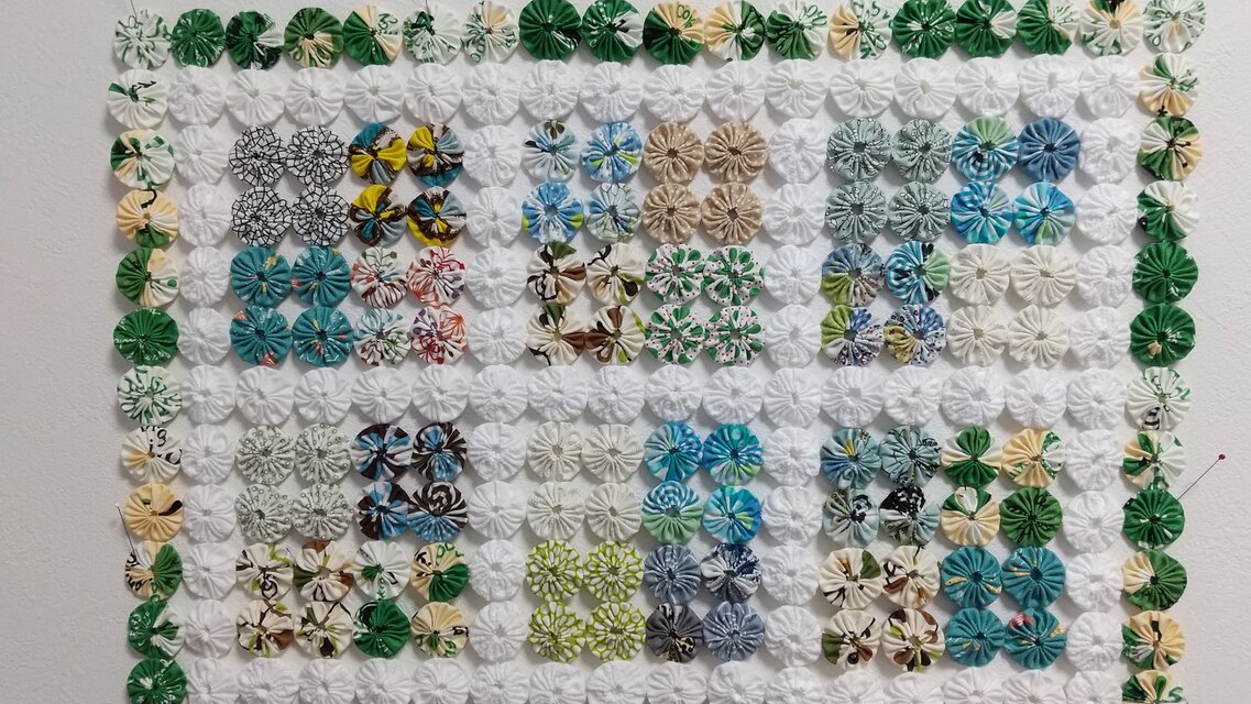 ヨーヨーキルト | iichi 日々の暮らしを心地よくするハンドメイドや