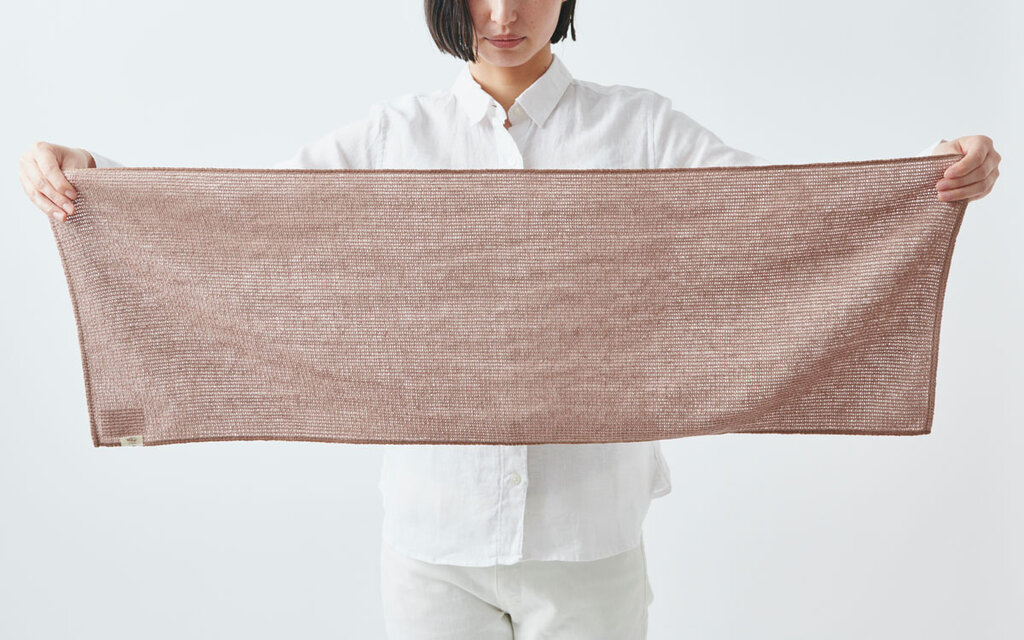 リネンニットのメッシュタオル｜サックス | iichi 日々の暮らしを