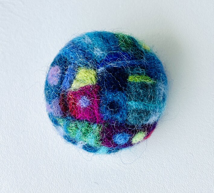 カラフルブローチ　E