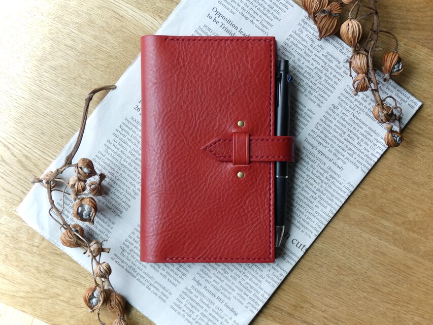 野帳カバー／革／赤