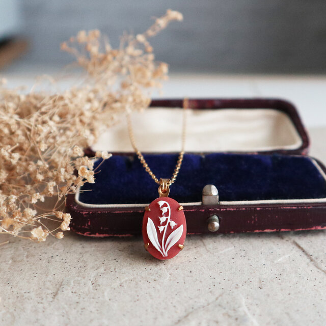 ヴィンテージ！秋色すずらんのカメオネックレス(テラコッタカラー) 金