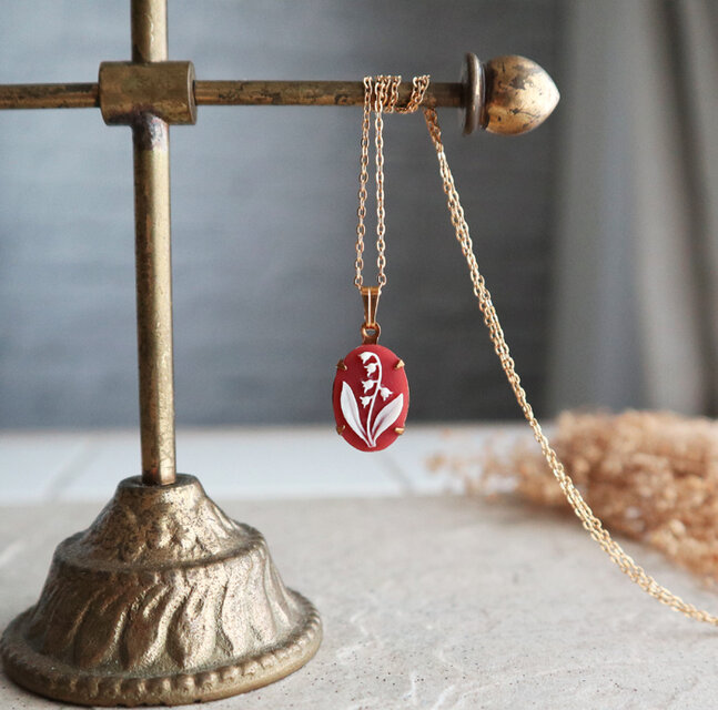 ヴィンテージ！秋色すずらんのカメオネックレス(テラコッタカラー) 金