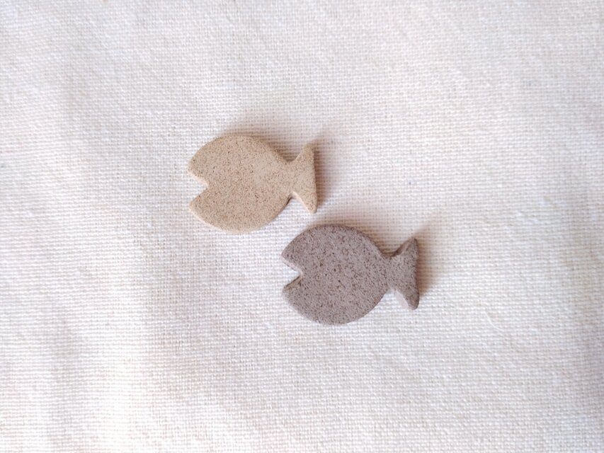 小さいおさかなのブローチ