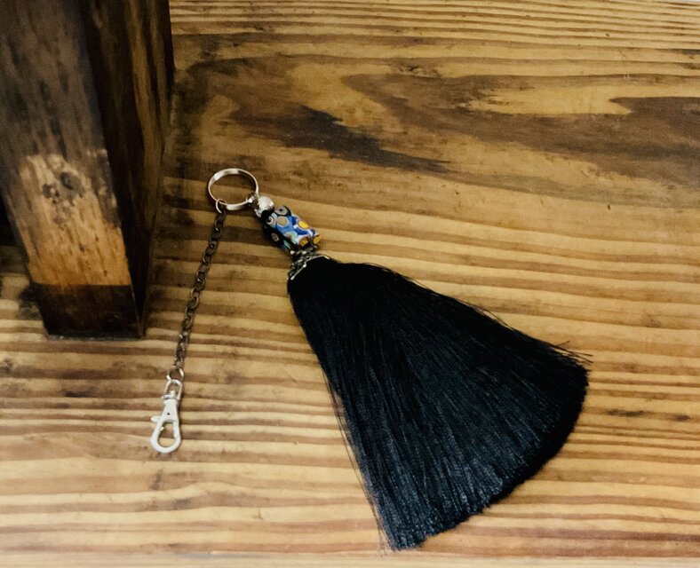 バッグチャーム　キーホルダー　アフリカンビーズ　　002