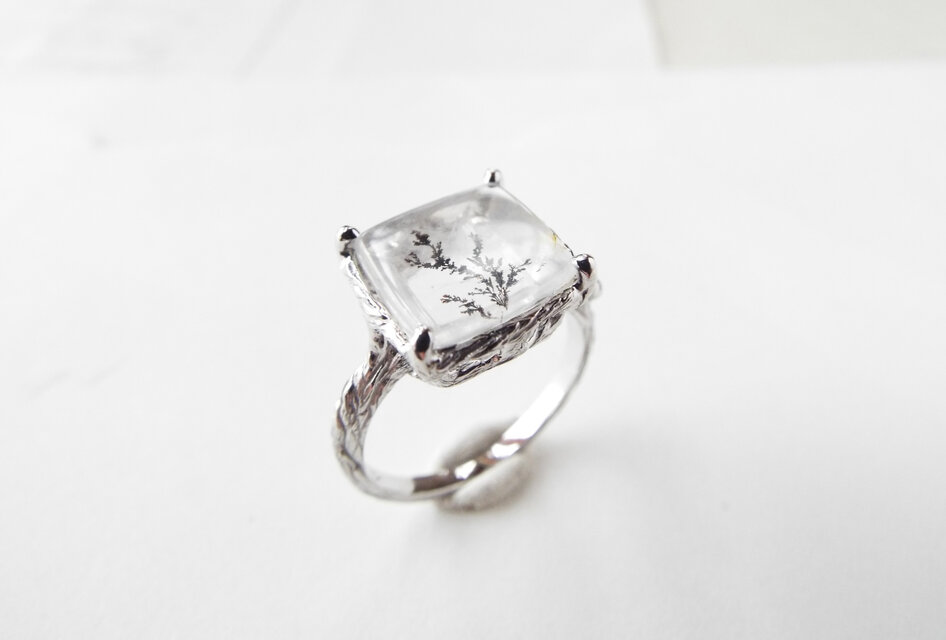no.085 白波ジェイドとデンドリック　一点物 一点物】デンドリティッククォーツ＆ジルコンのリング（薄氷No.6