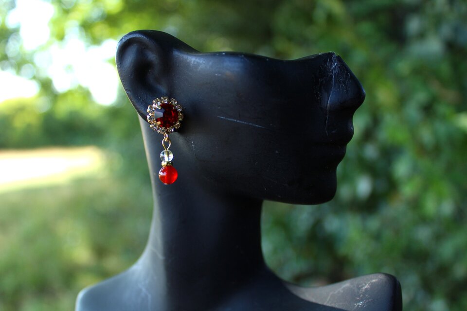 レッドラインストーンピアス カーネリアン | iichi 日々の暮らしを