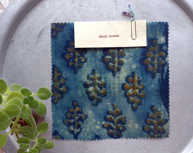 みつろうエコラップ 四角S：藍染め 草木染め　リーフ柄 <インド綿ブロックプリント コットン みつろう エコラップ エコ〉