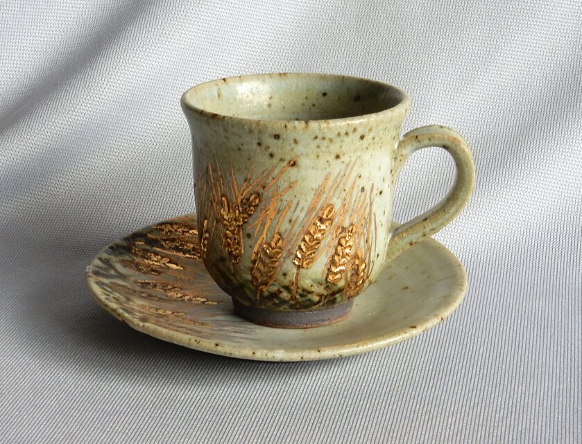 金彩穂文珈琲碗皿