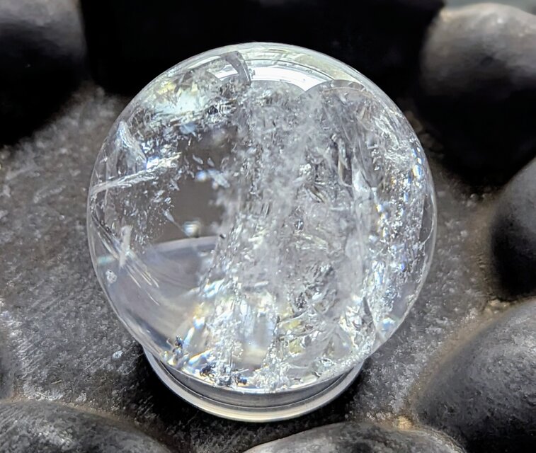 【欠けあり】ブラジル産 虹入り ハイグレード クリアクォーツ 水晶 アステロイド ブラジル産 虹入りクリアクォーツ オクタヒドロン | Y.S.Y24