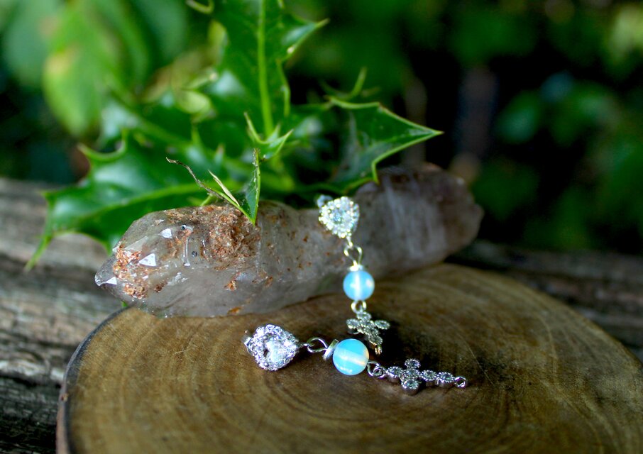 クロスパーツピアス　オパライト