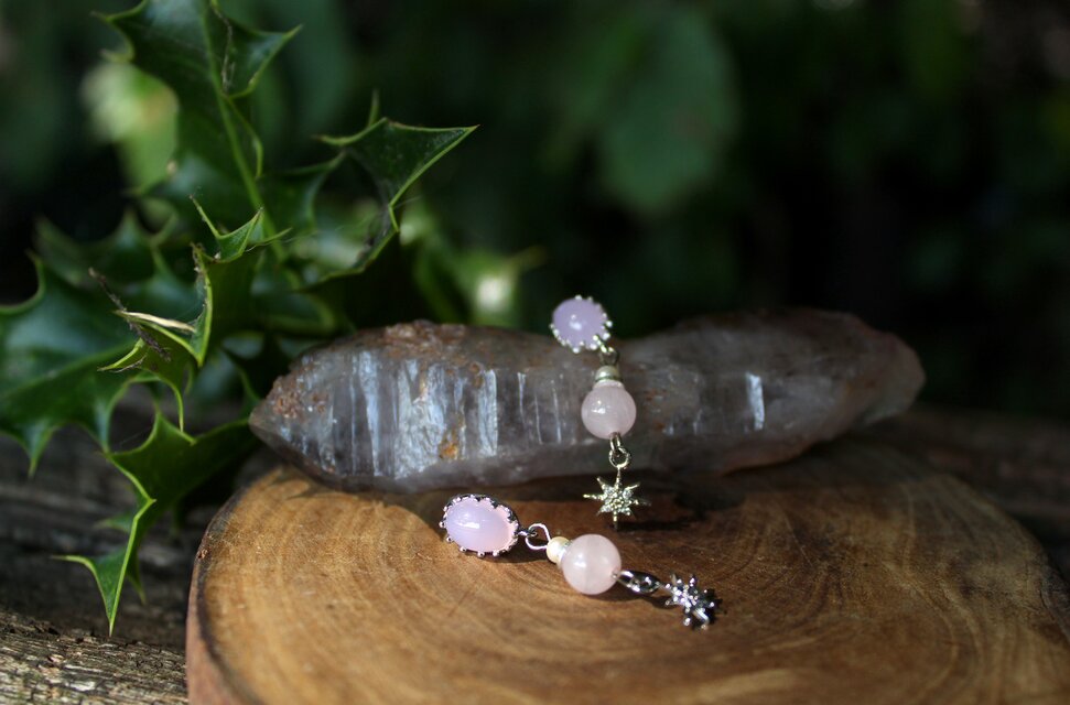 オーバルピンクピアス　ローズクォーツ