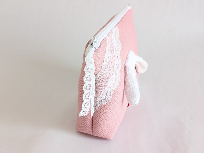 ふわふわうさぎのポーチ（ピンク） | iichi 日々の暮らしを心地よく