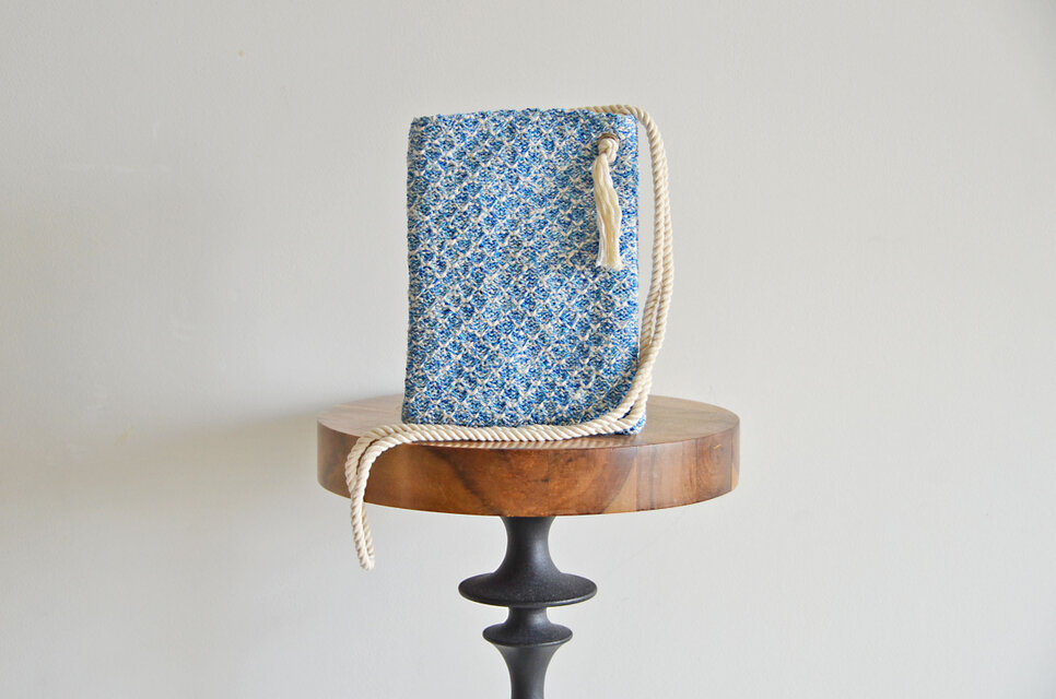 3点限定！GIOLICA コットンサマーニットツイード 2wayスマホポーチ　ブルー