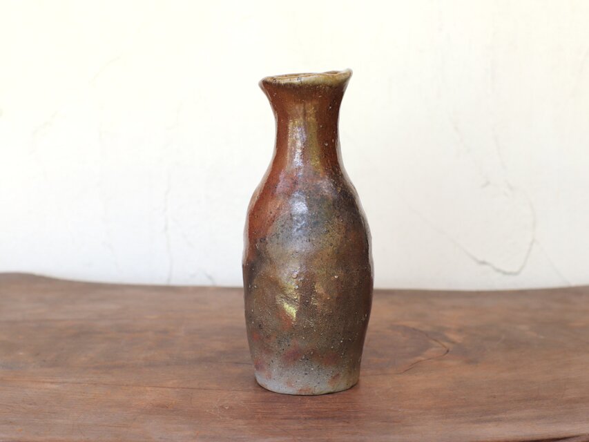 備前焼き花入れです。 備前焼 花入れ 通販 - 備前焼 宗兵衛窯（そうべえがま）