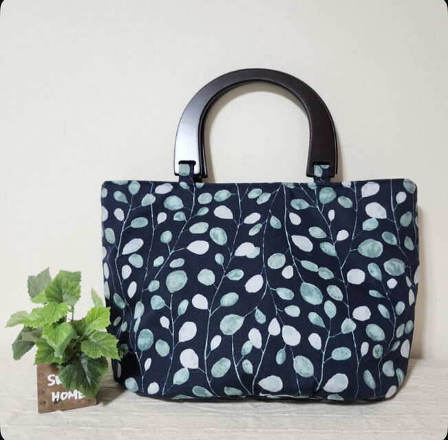 wood♡はっぱ柄トートbag